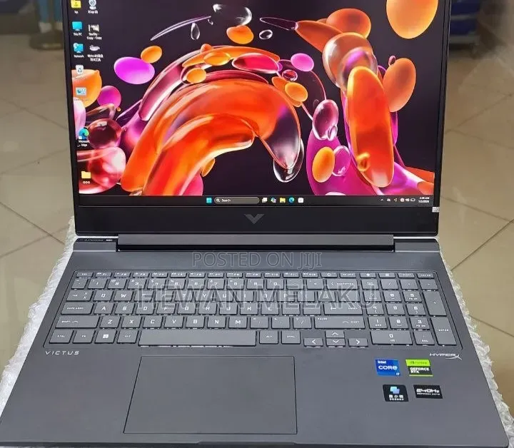 New Laptop HP Victus 16 16GB Intel Core i7 SSD 1T