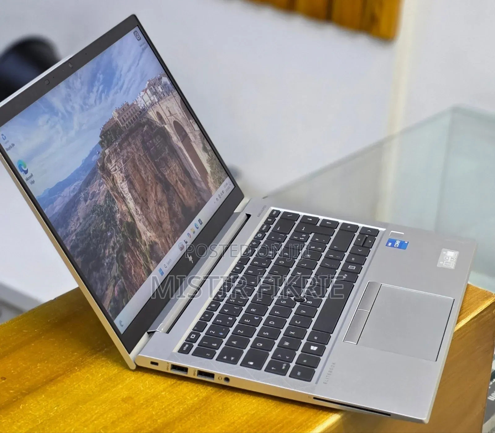 New Laptop HP EliteBook 840 G8 16GB Intel Core i5 SSD 512GB