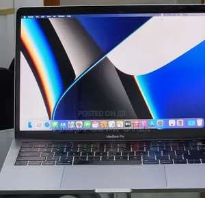New Laptop Apple MacBook Pro 2019 16GB Intel Core i7 SSD 512GB