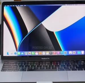 New Laptop Apple MacBook Pro 2019 16GB Intel Core i7 SSD 512GB