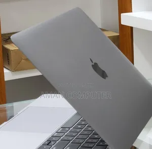 New Laptop Apple MacBook Pro 2019 16GB Intel Core i7 SSD 512GB