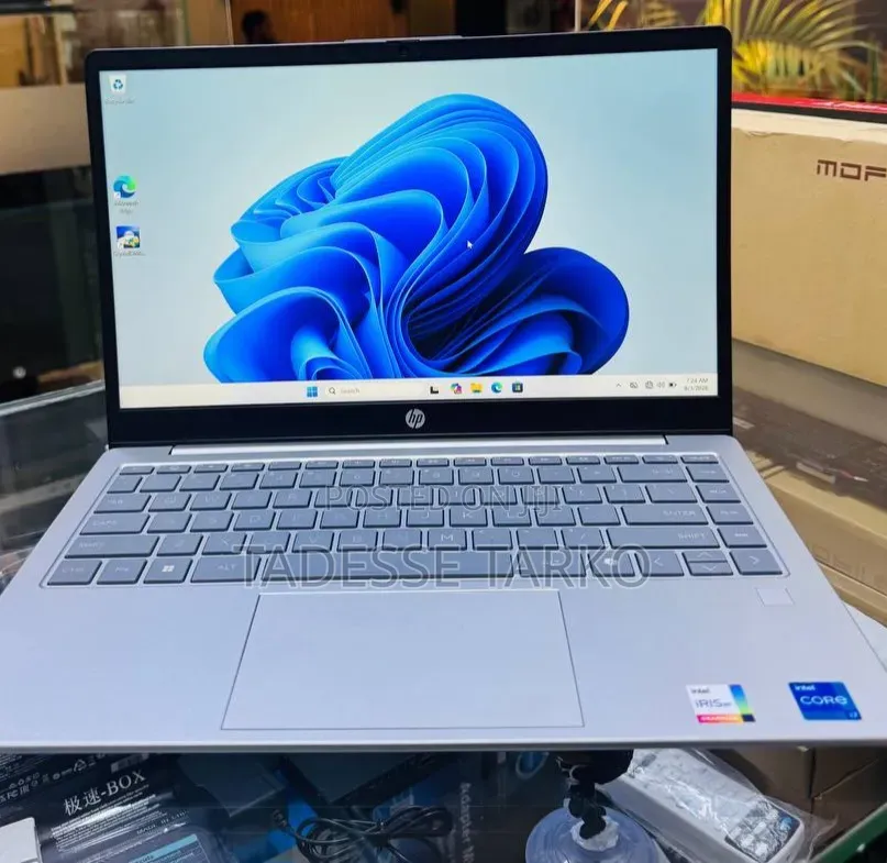 New Laptop HP Stream Notebook 16GB Intel Core i7 SSD 1T