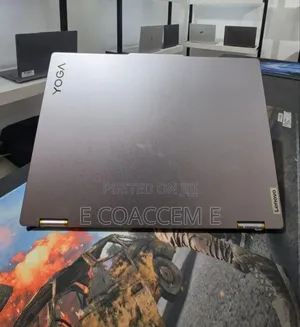 New Laptop Lenovo 16GB AMD Ryzen 7 SSD 512GB