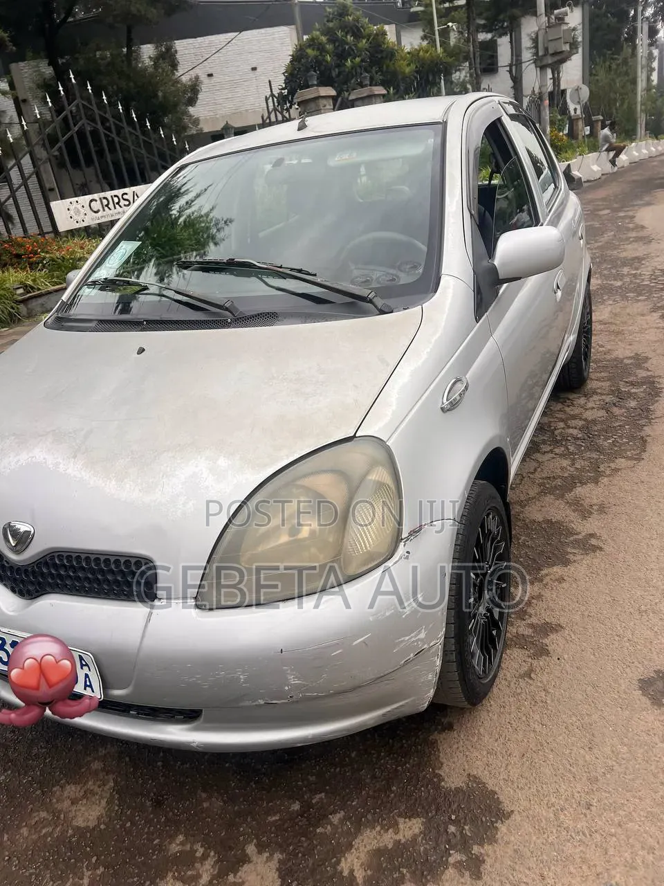 Toyota Vitz 2001