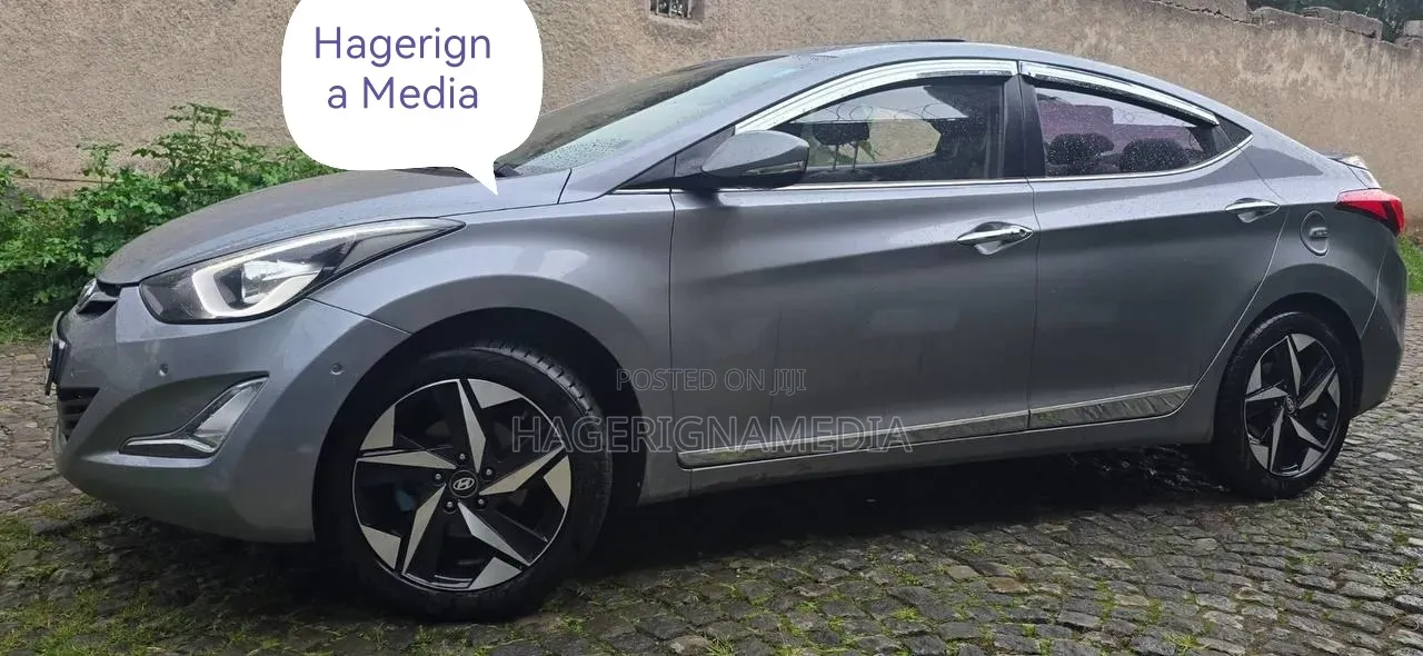 Hyundai Avante 2015 Gray