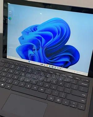 New Laptop Microsoft Surface Pro 7+ 16GB Intel Core i7 SSD 512GB