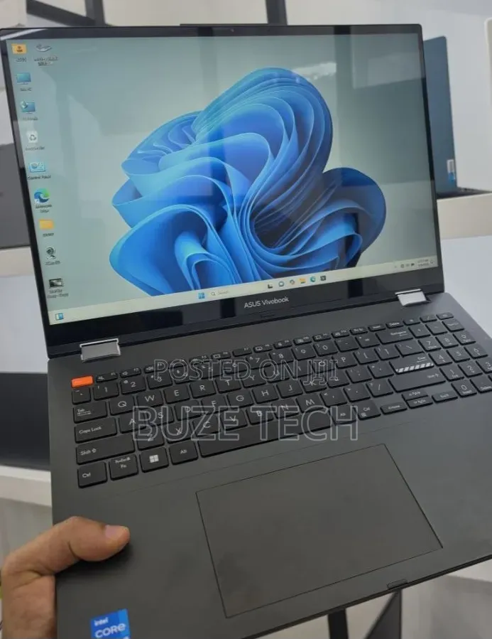 New Laptop Asus 16GB Intel Core i5 SSD 512GB