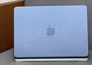 New Laptop Apple MacBook Pro 2025 M5 8GB Intel Core i5 SSD 256GB
