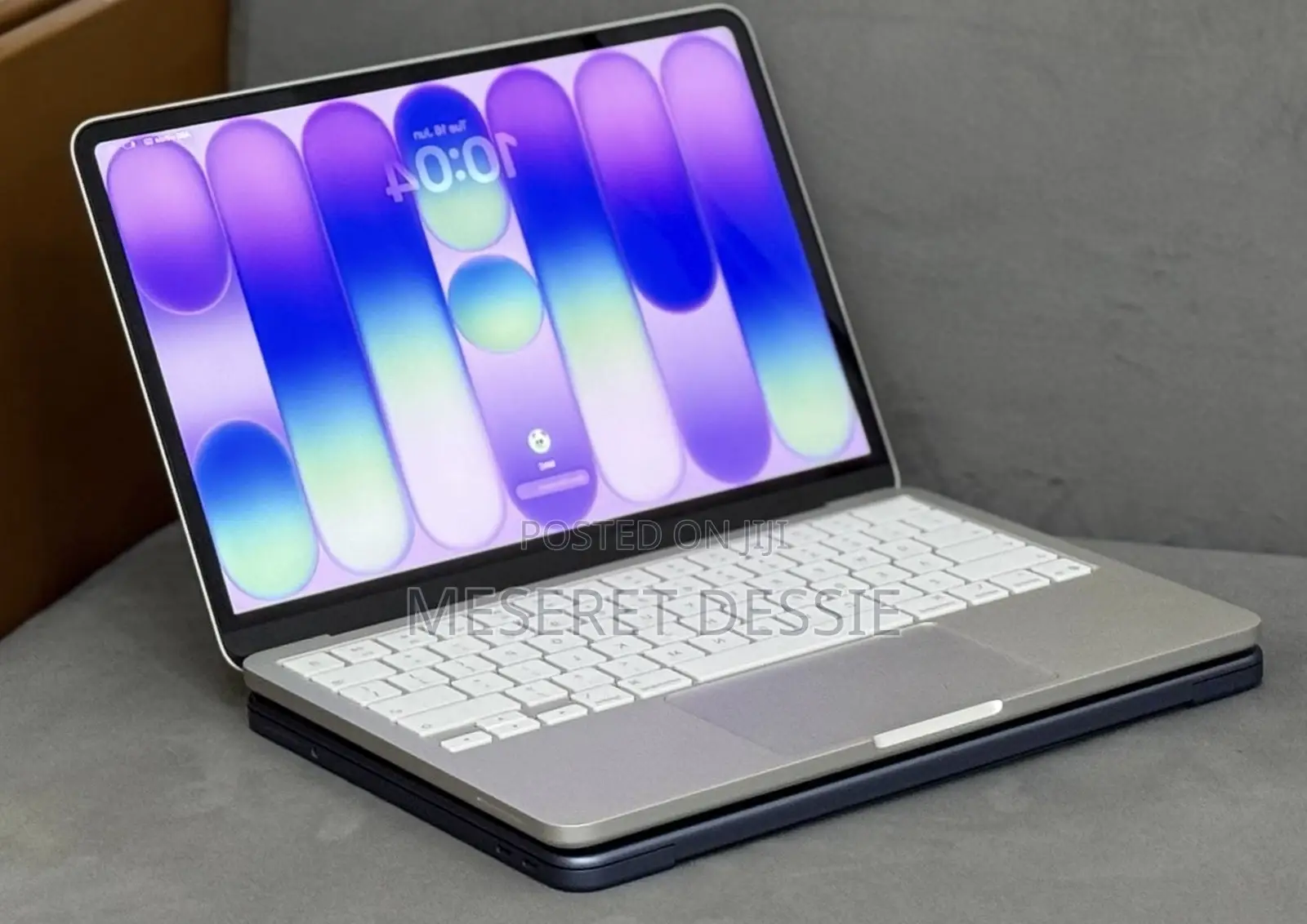 New Laptop Apple MacBook Pro 2025 M5 8GB Intel Core i5 SSD 256GB