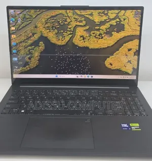 New Laptop Asus VivoBook 15 X505BA 16GB Intel Core Ultra 9 SSD 512GB