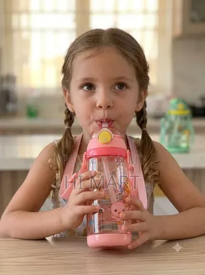 Giraffe Push and Open Kids Water Bottle
