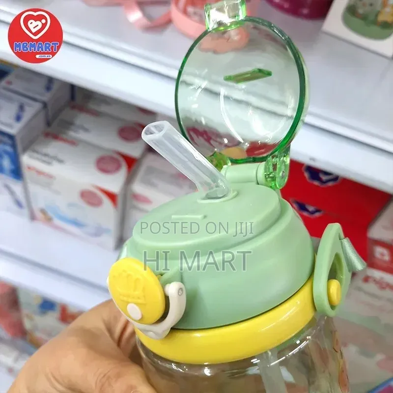 Giraffe Push and Open Kids Water Bottle