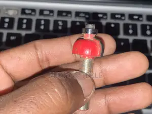 Router Bits (8mm)