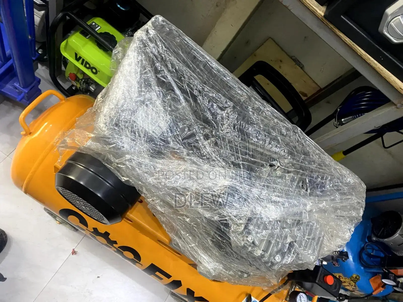 Coofix Compresser 100L