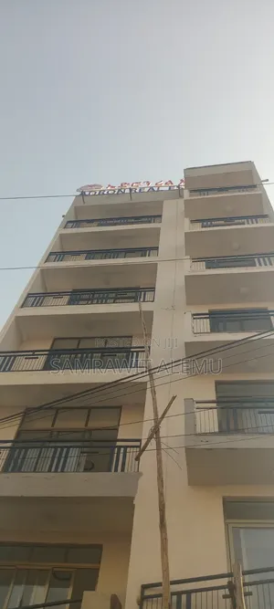 Furnished 2bdrm Apartment in ኤድሮን እሪልስቴት, Yeka for sale
