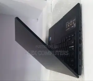 New Laptop Asus VivoBook 15 X505BA 16GB Intel Core 5 SSD 512GB
