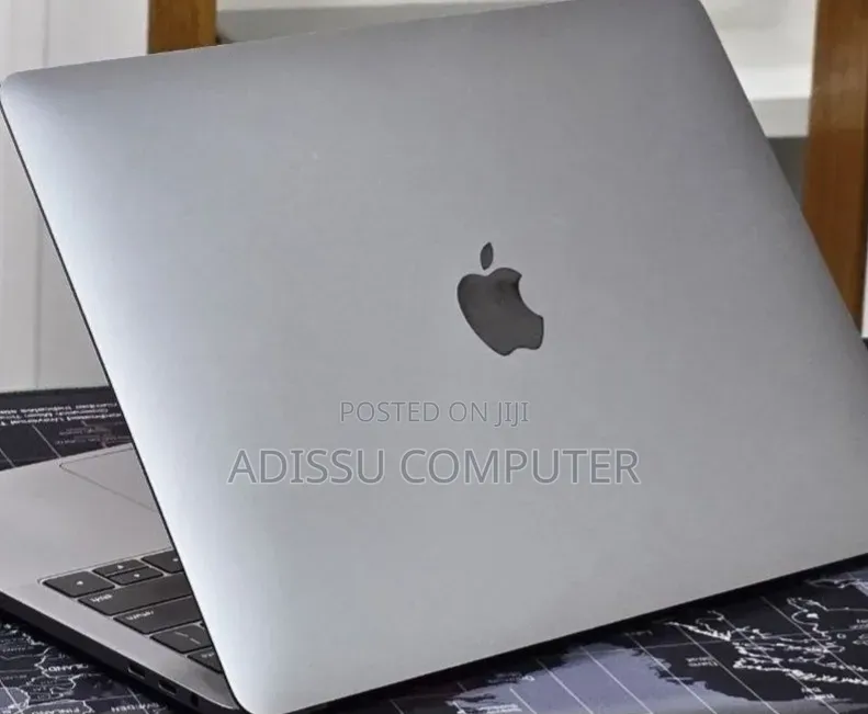 New Laptop Apple MacBook Pro 2019 16GB Intel Core i7 SSD 1T