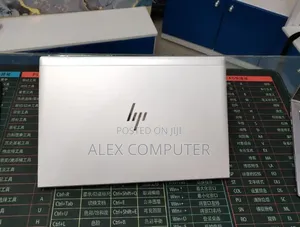 New Laptop HP EliteBook 830 G8 16GB Intel Core i5 SSD 512GB