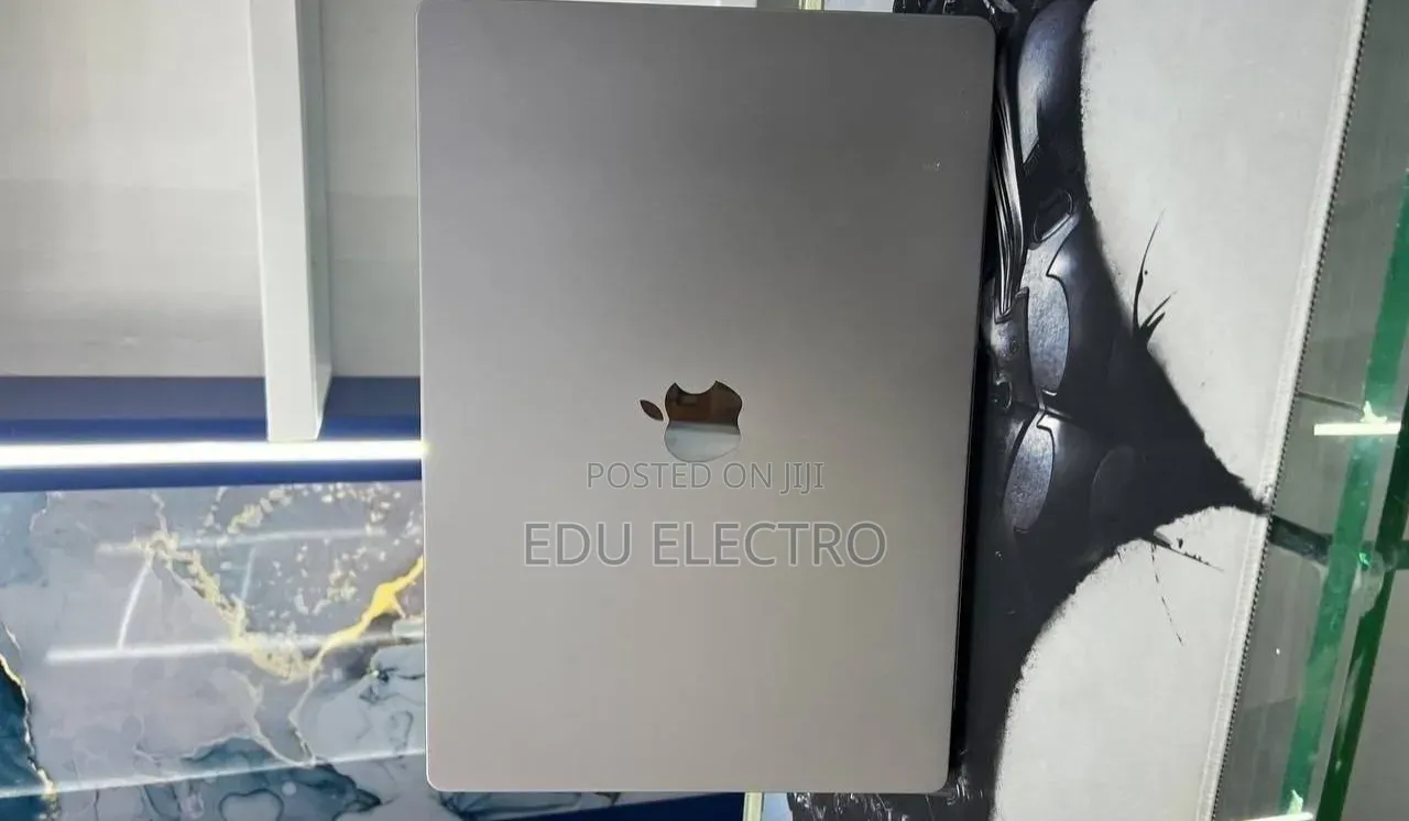 New Laptop Apple MacBook Pro 2021 M1 Max 32GB Apple M1 Max SSD 1T