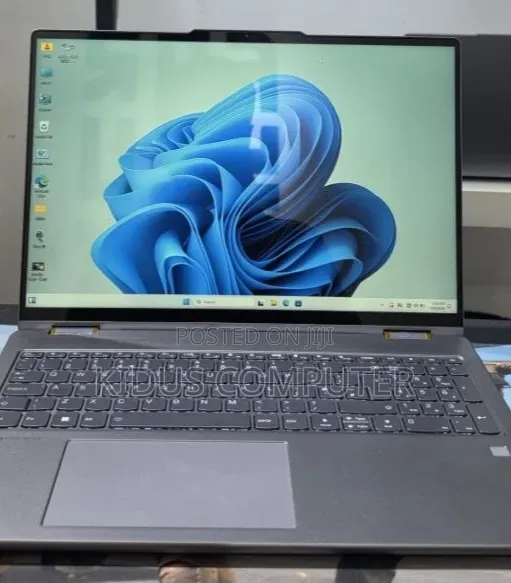 New Laptop Lenovo Yoga 3 16GB AMD Ryzen 7 SSD 512GB