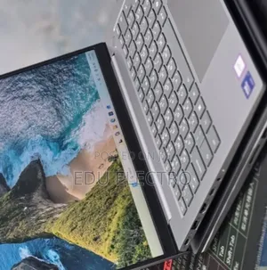 New Laptop Lenovo ThinkPad 2 16GB Intel Core Ultra 7 SSD 512GB