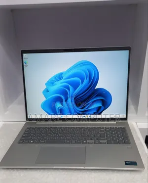 New Laptop HP EliteBook 640 G11 16GB Intel Core Ultra 7 SSD 512GB