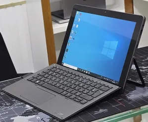 New Laptop HP X2 8GB Intel Core i5 SSD 128GB