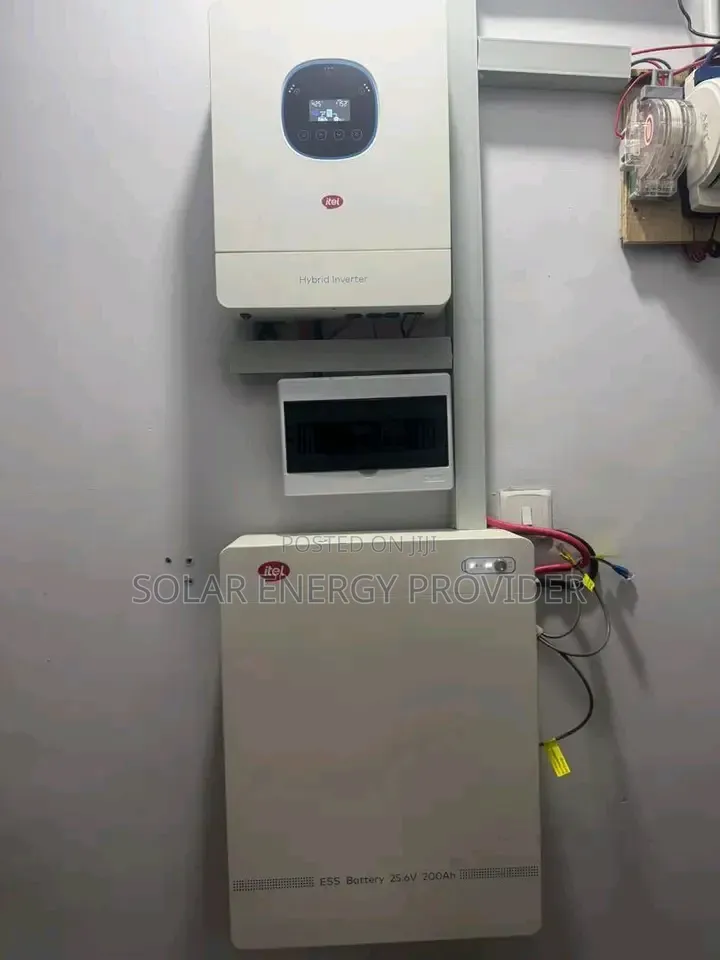 8kw Solar Panel Invertor and Lithium Ion Batteries