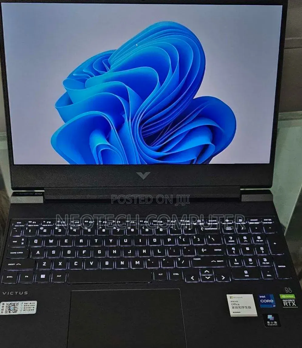 New Laptop HP Victus 15 16GB Intel Core i7 SSD 512GB