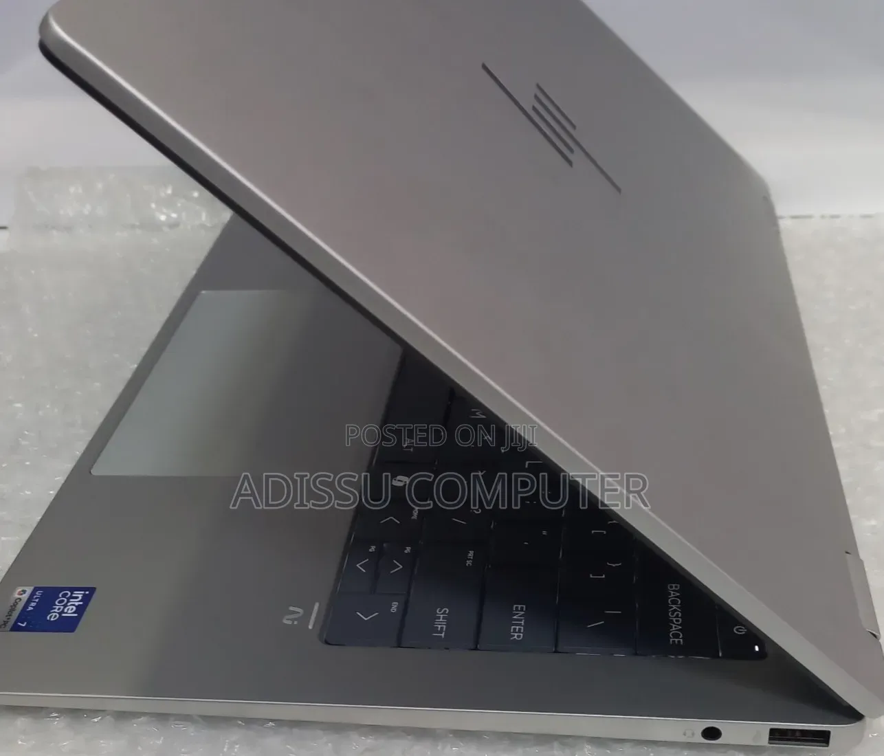 New Laptop HP OmniBook 5 14" 16GB Intel Core Ultra 7 SSD 1T