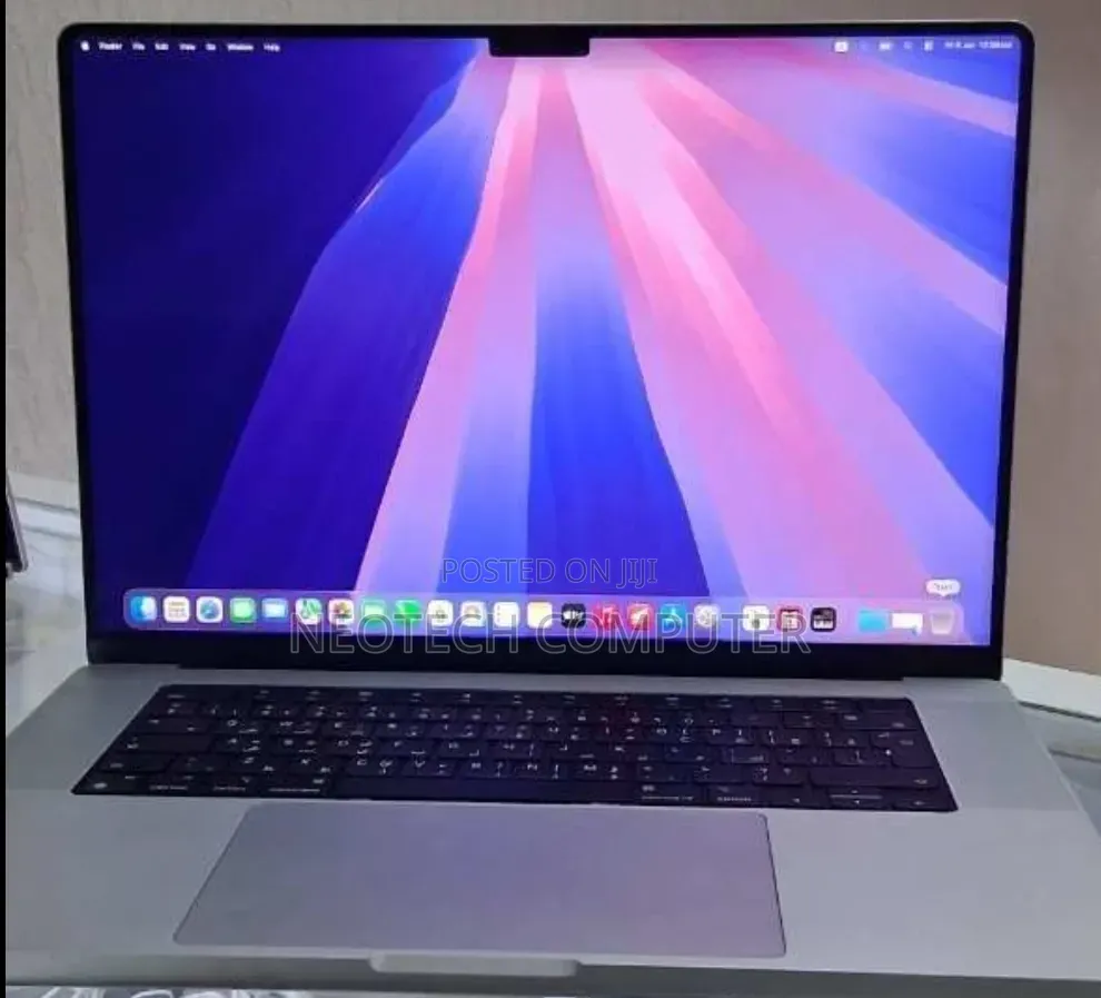 New Laptop Apple MacBook Pro 2021 M1 32GB Apple M1 Pro SSD 512GB