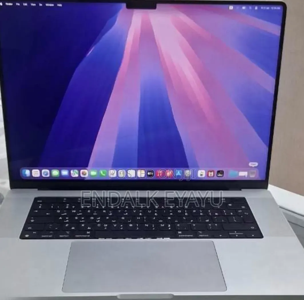New Laptop Apple MacBook Pro 2021 M1 32GB Apple M1 Pro SSD 512GB