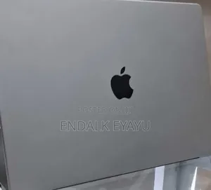 New Laptop Apple MacBook Pro 2021 M1 32GB Apple M1 Pro SSD 512GB