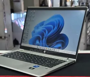 New Laptop HP EliteBook 830 G9 16GB Intel Core i5 SSD 512GB