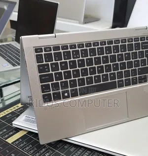 New Laptop HP EliteBook 830 G8 16GB Intel Core i5 SSD 512GB