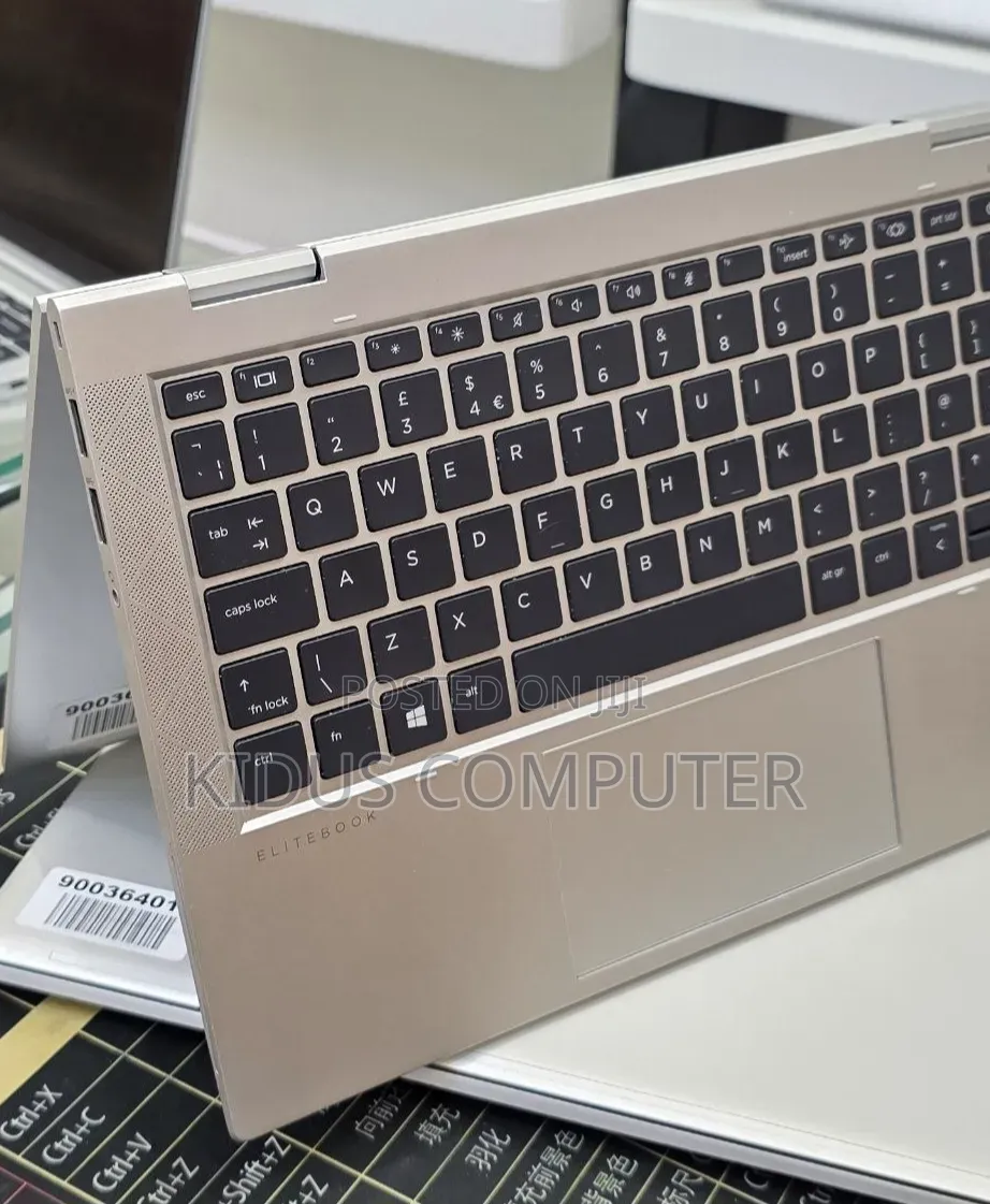 New Laptop HP EliteBook 830 G8 16GB Intel Core i5 SSD 512GB