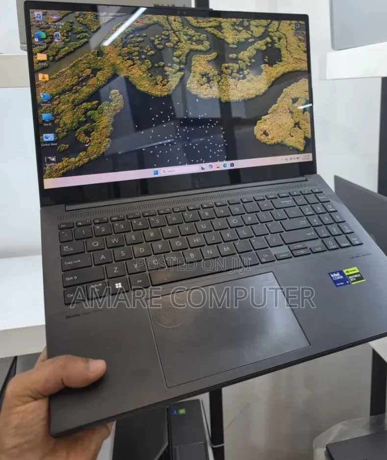 New Laptop Asus Vivobook 15 16GB Intel Core Ultra 9 SSD 512GB