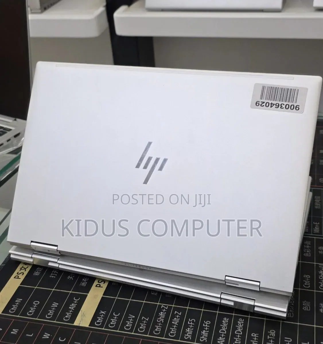 New Laptop HP EliteBook 830 G8 16GB Intel Core i5 SSD 512GB