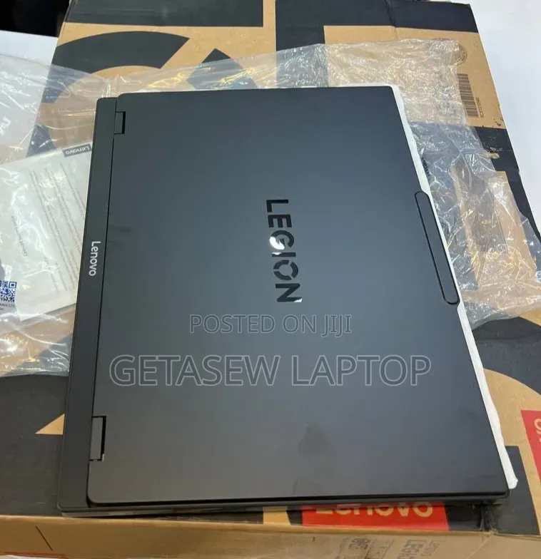 New Laptop Lenovo Legion 5 32GB Intel Core Ultra 9 SSD 1T