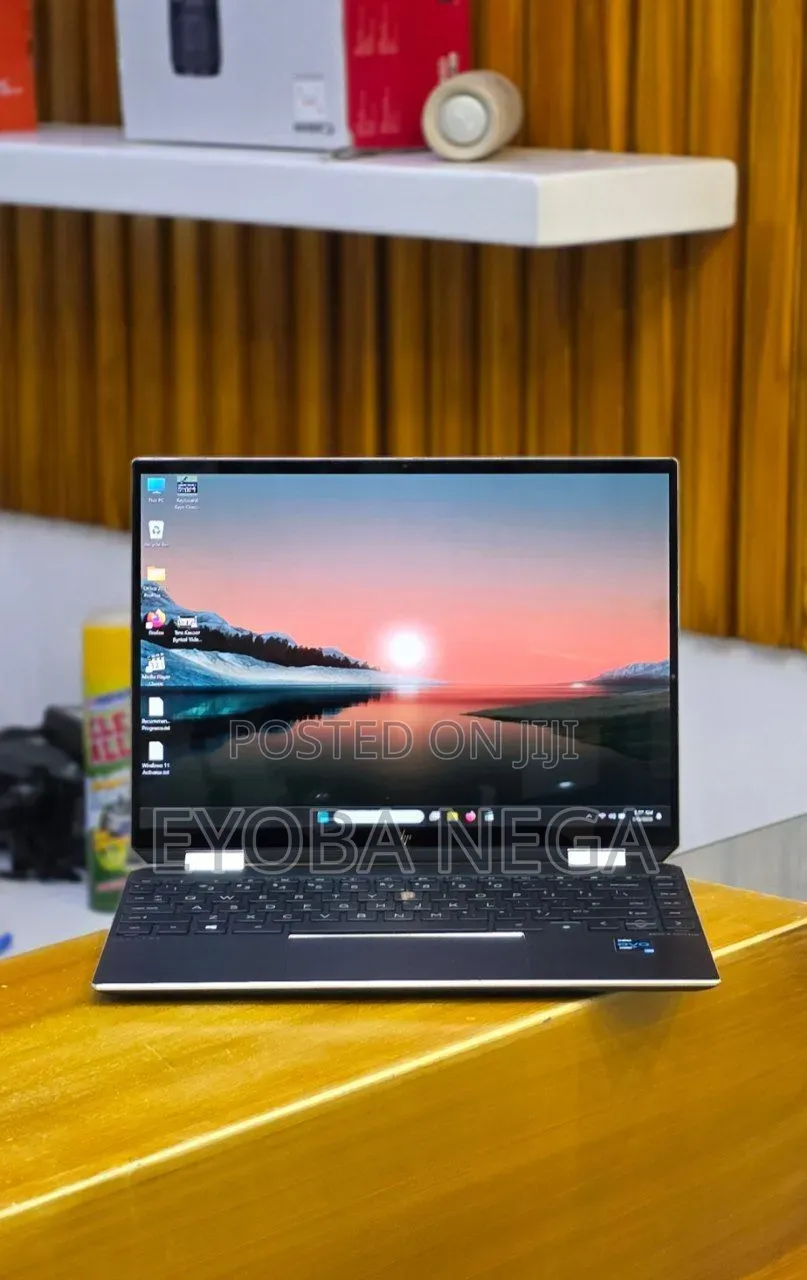 New Laptop HP Spectre 14 16GB Intel Core i7 SSD 512GB