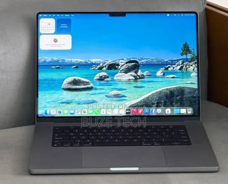 New Laptop Apple MacBook Pro 2021 M1 32GB Apple M1 Pro SSD 512GB