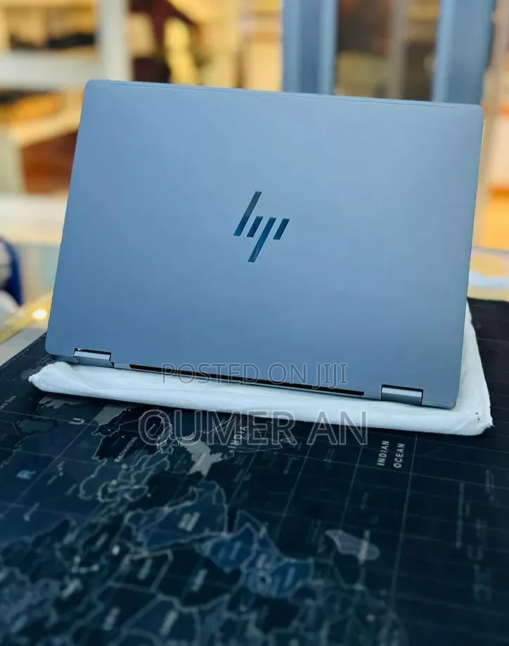 New Laptop HP OmniBook X Flip 14" 16GB Intel Core Ultra 7 SSD 1T