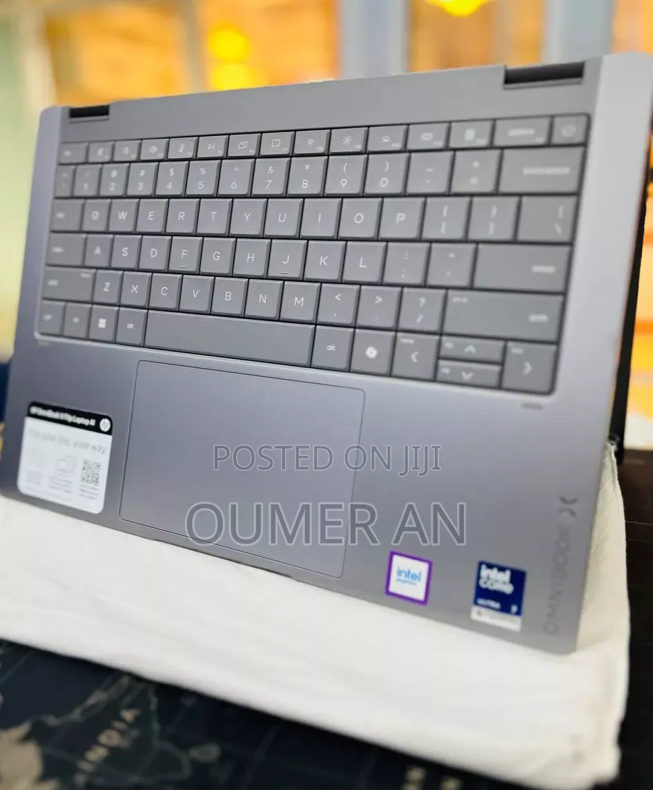 New Laptop HP OmniBook X Flip 14" 16GB Intel Core Ultra 7 SSD 1T