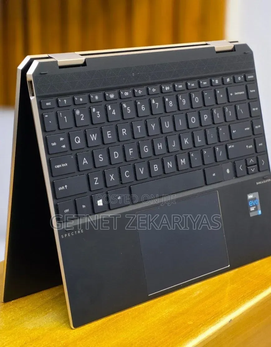 New Laptop HP Spectre 14 16GB Intel Core i7 SSD 512GB