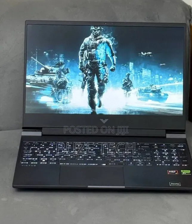 New Laptop HP 16GB AMD Ryzen 5 SSD 512GB