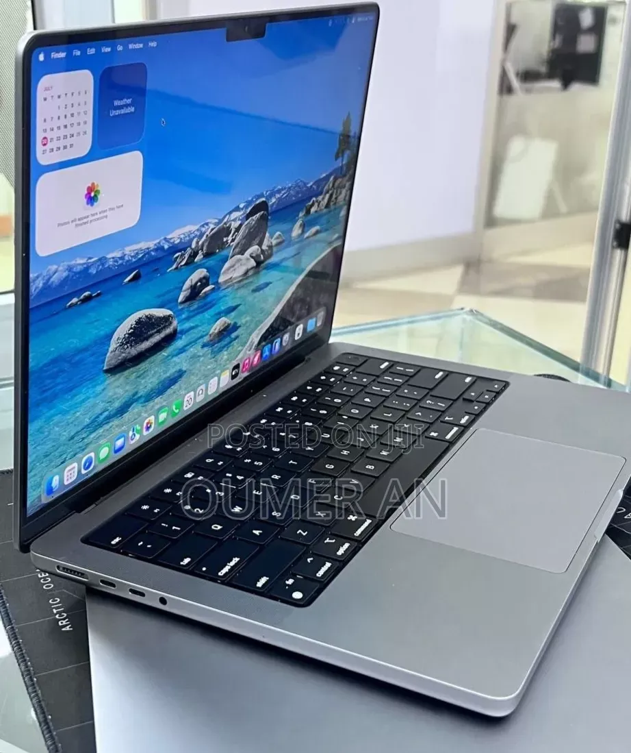 New Laptop Apple MacBook Pro 2021 M1 16GB Apple M1 Pro SSD 512GB