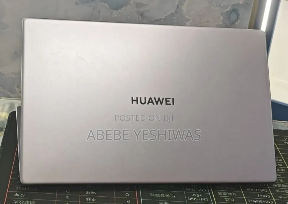 New Laptop Huawei 4GB Intel Core i3 SSD 512GB