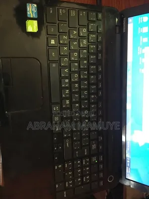 Laptop Toshiba NB510 4GB Intel Core i3 HDD 500GB