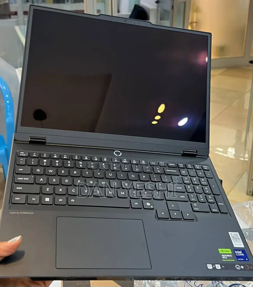 New Laptop Lenovo Legion 5 32GB Intel Core Ultra 9 SSD 1T