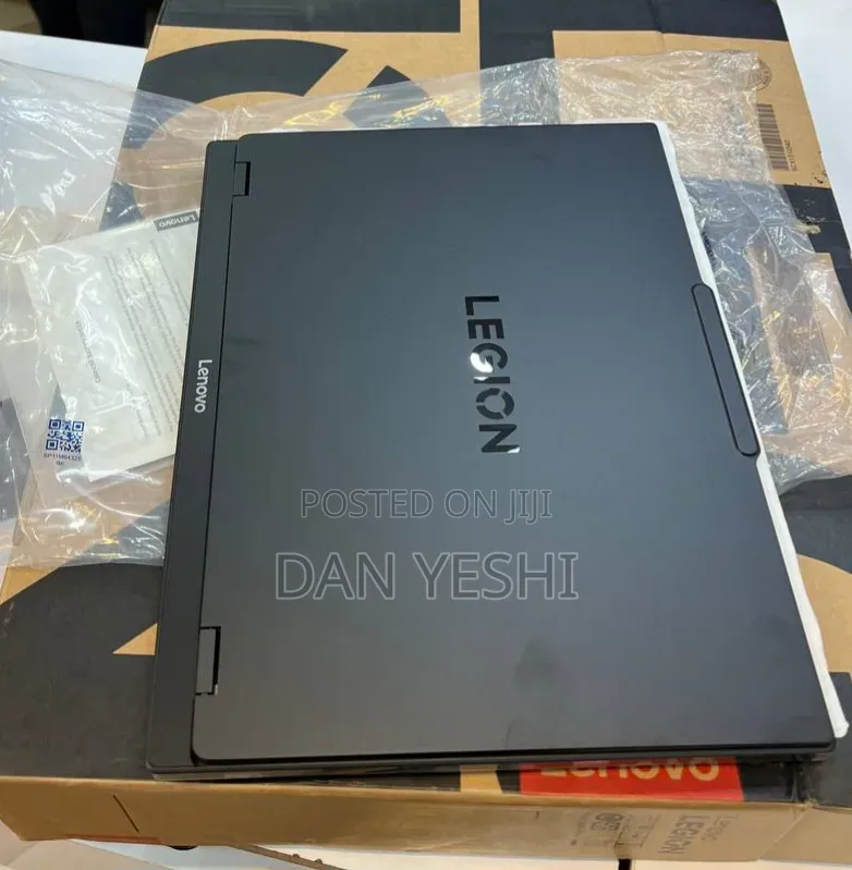 New Laptop Lenovo Legion 5 32GB Intel Core Ultra 9 SSD 1T